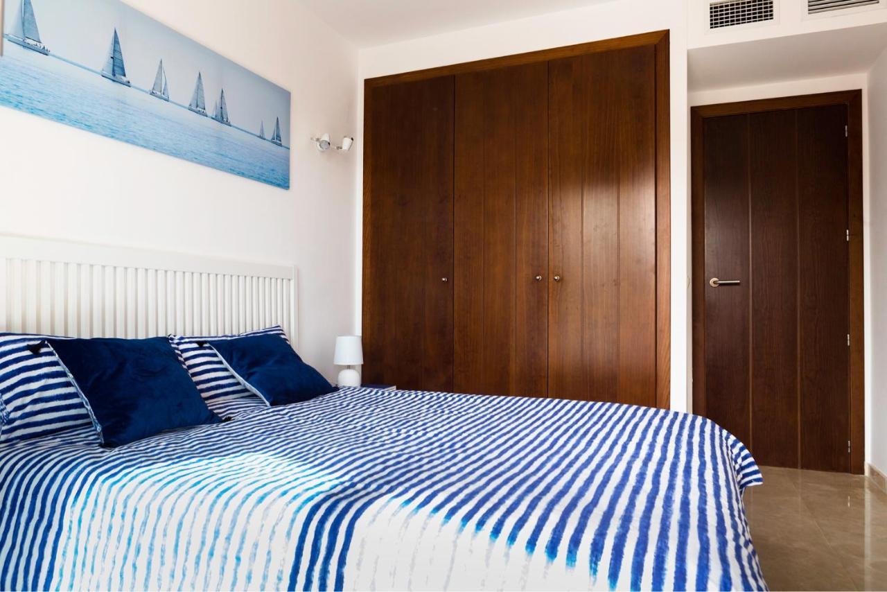 Apartament Love Home Punta Prima  Exterior photo